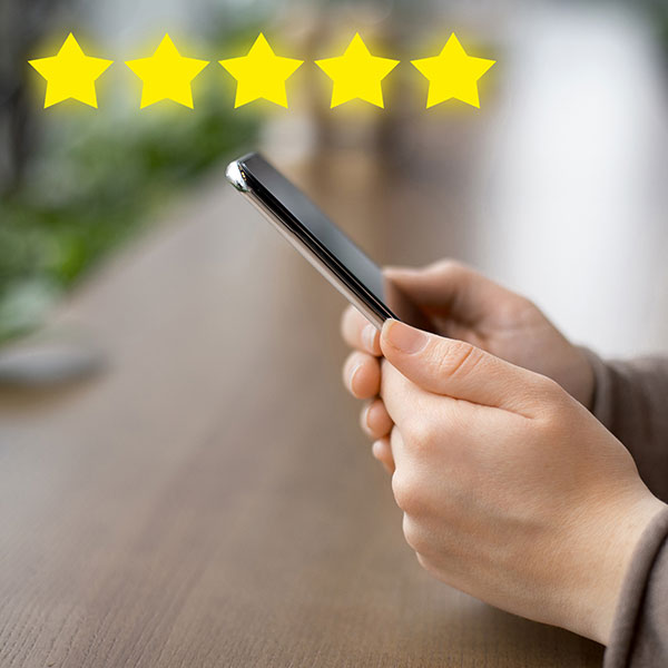 Gute Bewertungen von echten Mieter:innen überzeugen